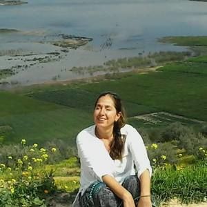 Meet your Posher, Zelia